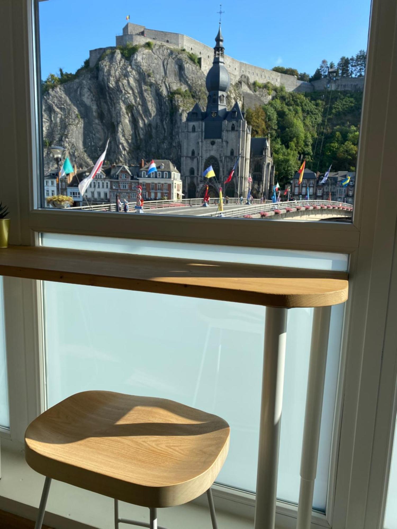L'Essentiel Daire Dinant Dış mekan fotoğraf